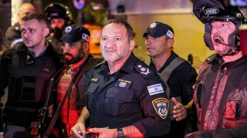 تسجيلات مسرّبة تفضح عنصرية الشرطة الإسرائيلية.. وفلسطينيو الداخل يطالبون بإقالة قائدها
